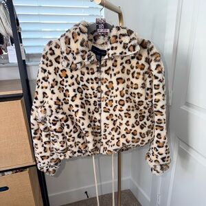181. Victoria’s Secret Know.one.cares. Faux Fur Cheetah Print Cropped Jacket